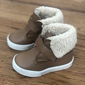 Freshly Picked Leather and Sherpa Boots